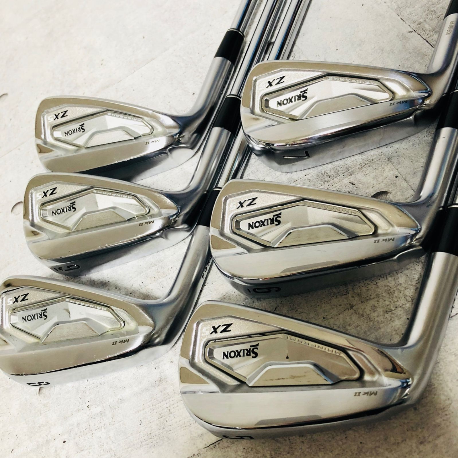 SRIXON メンズ ゴルフクラブ9本セット 【左用 レフティー】 2025 新作 最新モデル）（レフティモデル）ダンロップ スリクソン