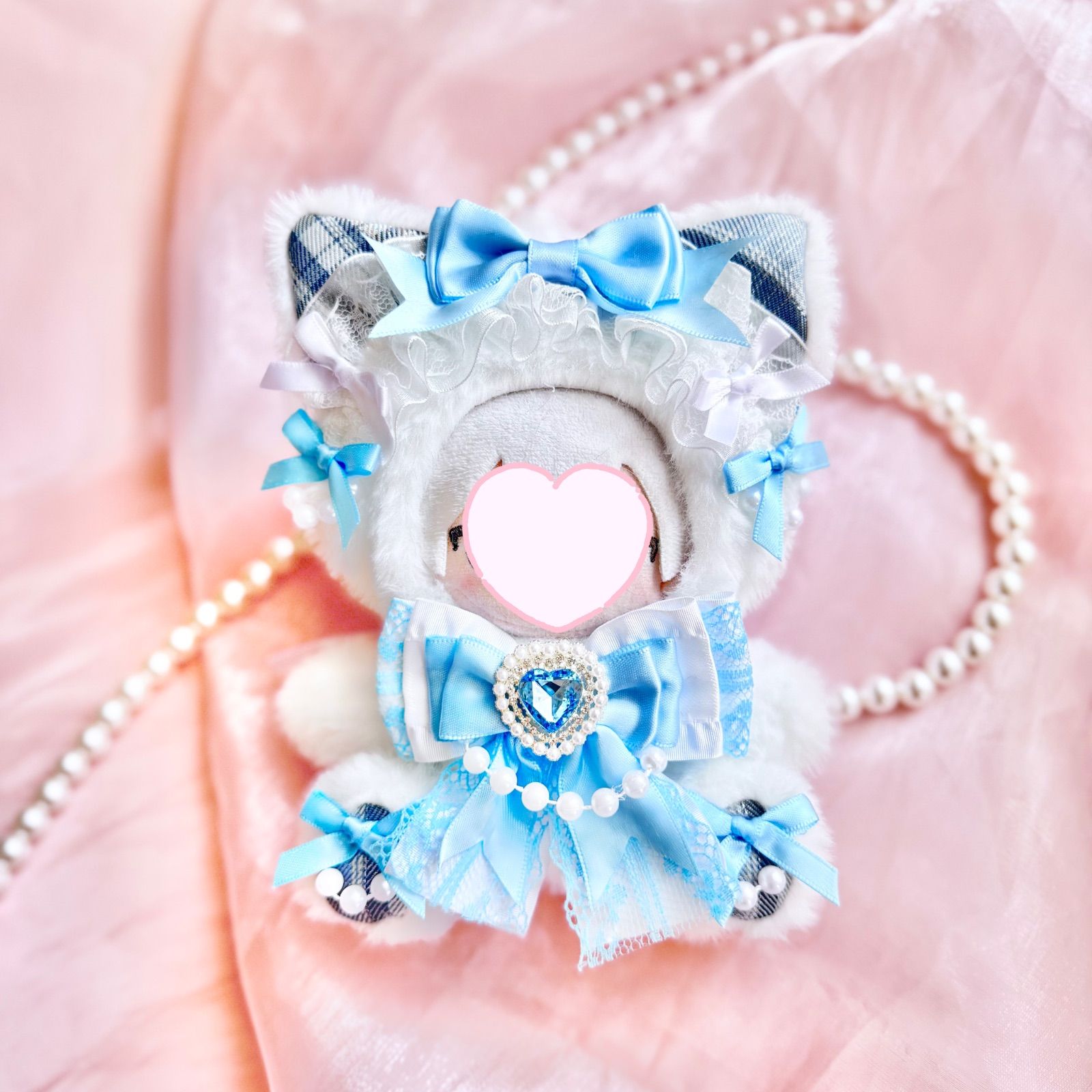 おすわりぬい服　チェックねこちゃん　11㎝〜15㎝　ちびぐるみ　にじぬい おすわりぬい服 水色チェックパールねこちゃん 11㎝〜15㎝ ちびぐるみ