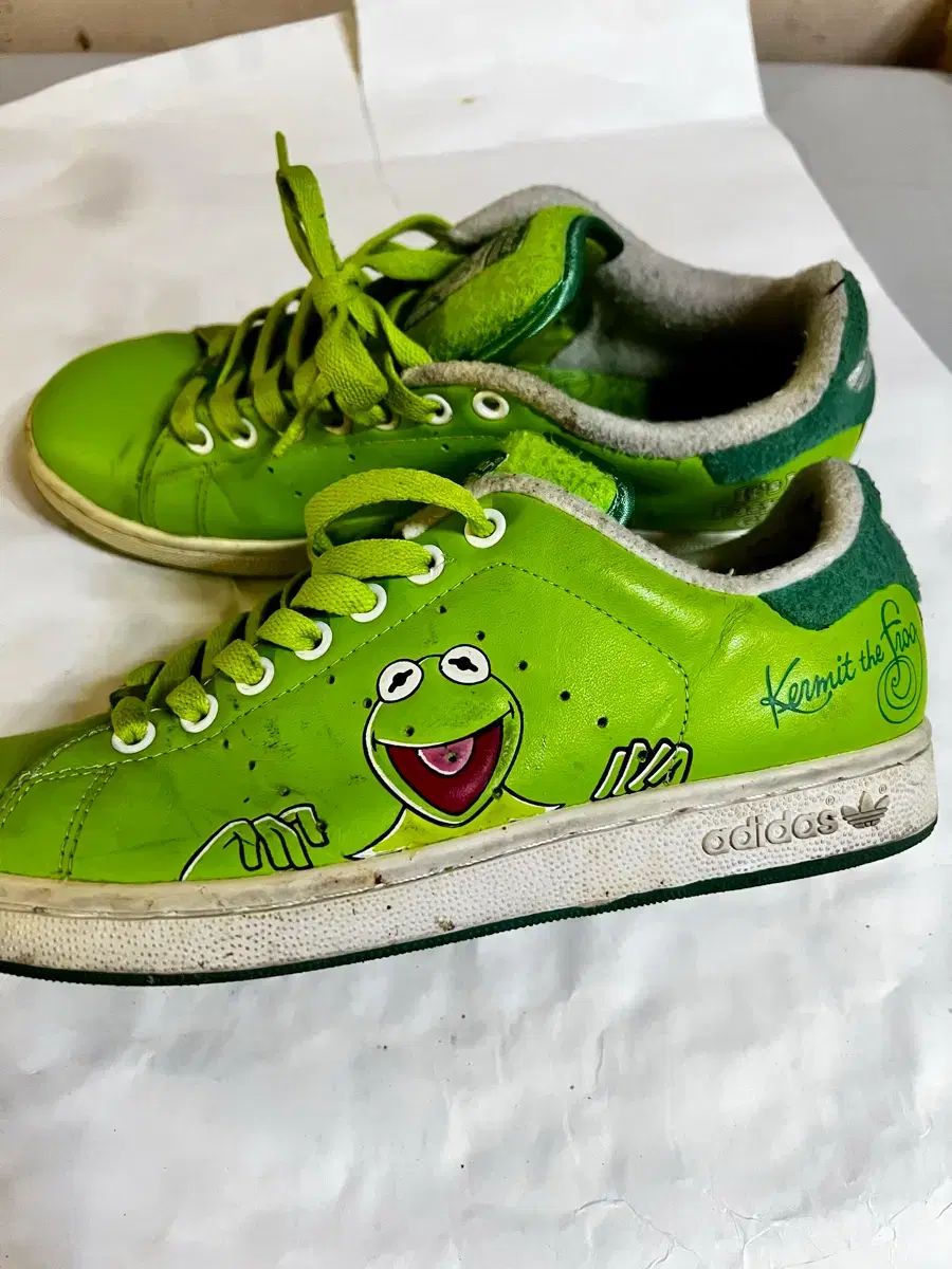 260 アディダス スタン スミス カーミット ザ ローグ