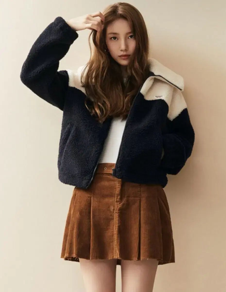 SUJI GUESS フリース ネイビー