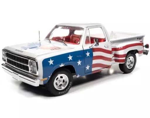 ミニカー 1 18 1980 ダッジ ピックアップ ステップサイド アメリカ愛国旗グラフィックス AW 310