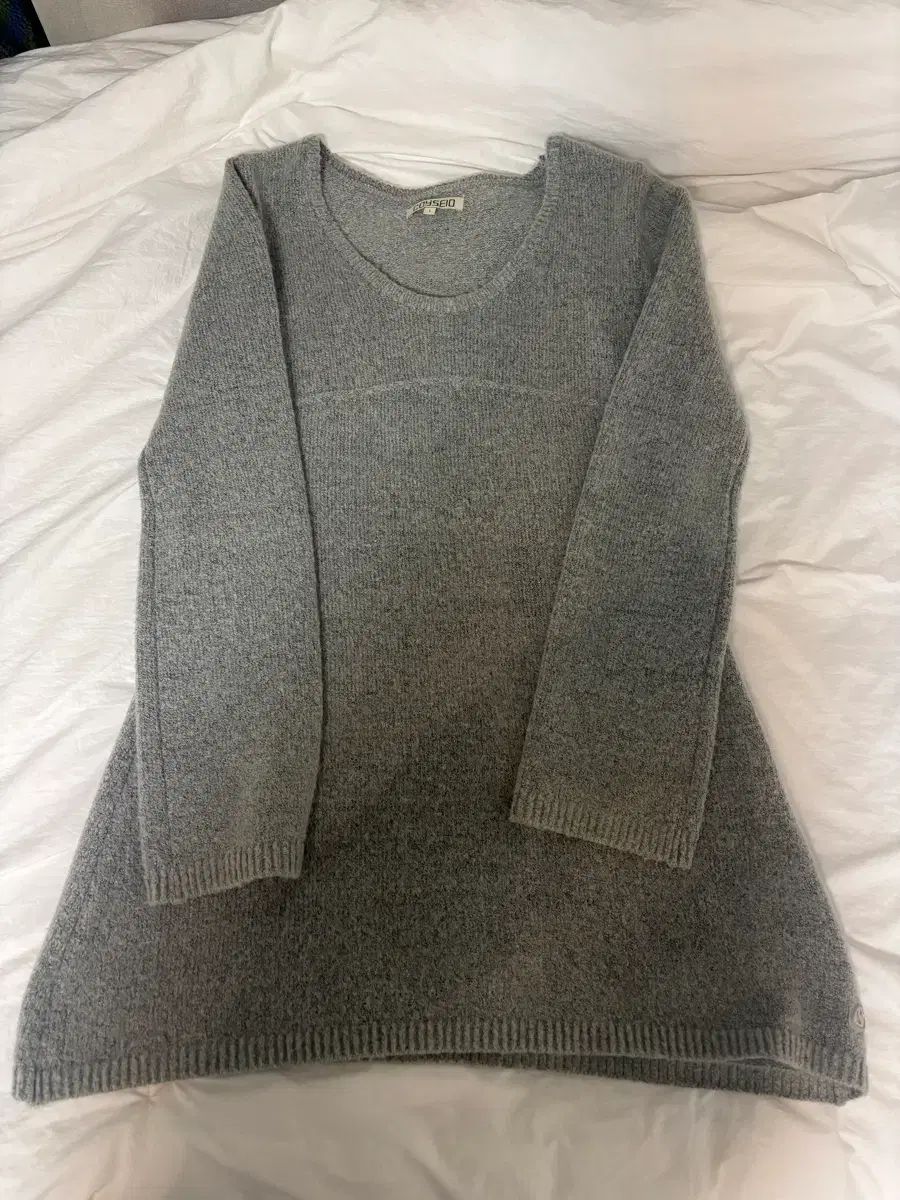 イッセイミヤケ ブークレニット ONE PIECE グレー1