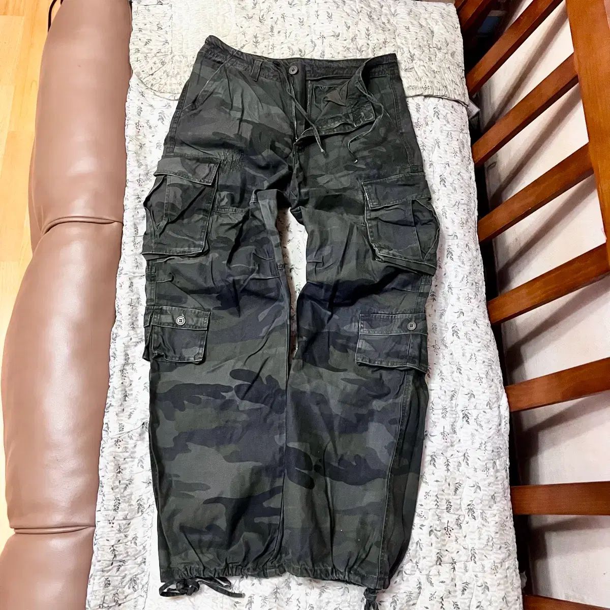 34 ヴィンテージ ミリタリー カモフラ マルチポケット カーゴパンツ