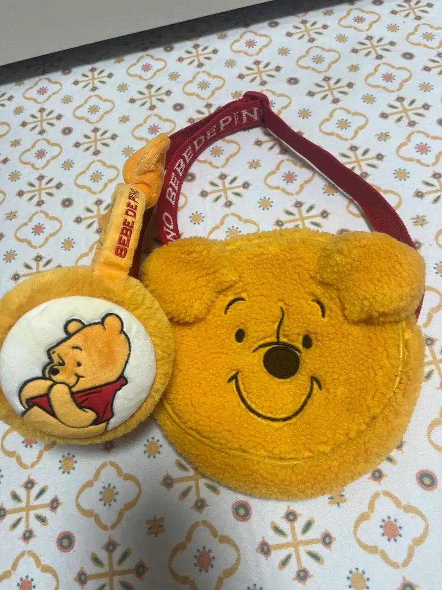 ベベデピノ プーさん イヤーマフ バッグ