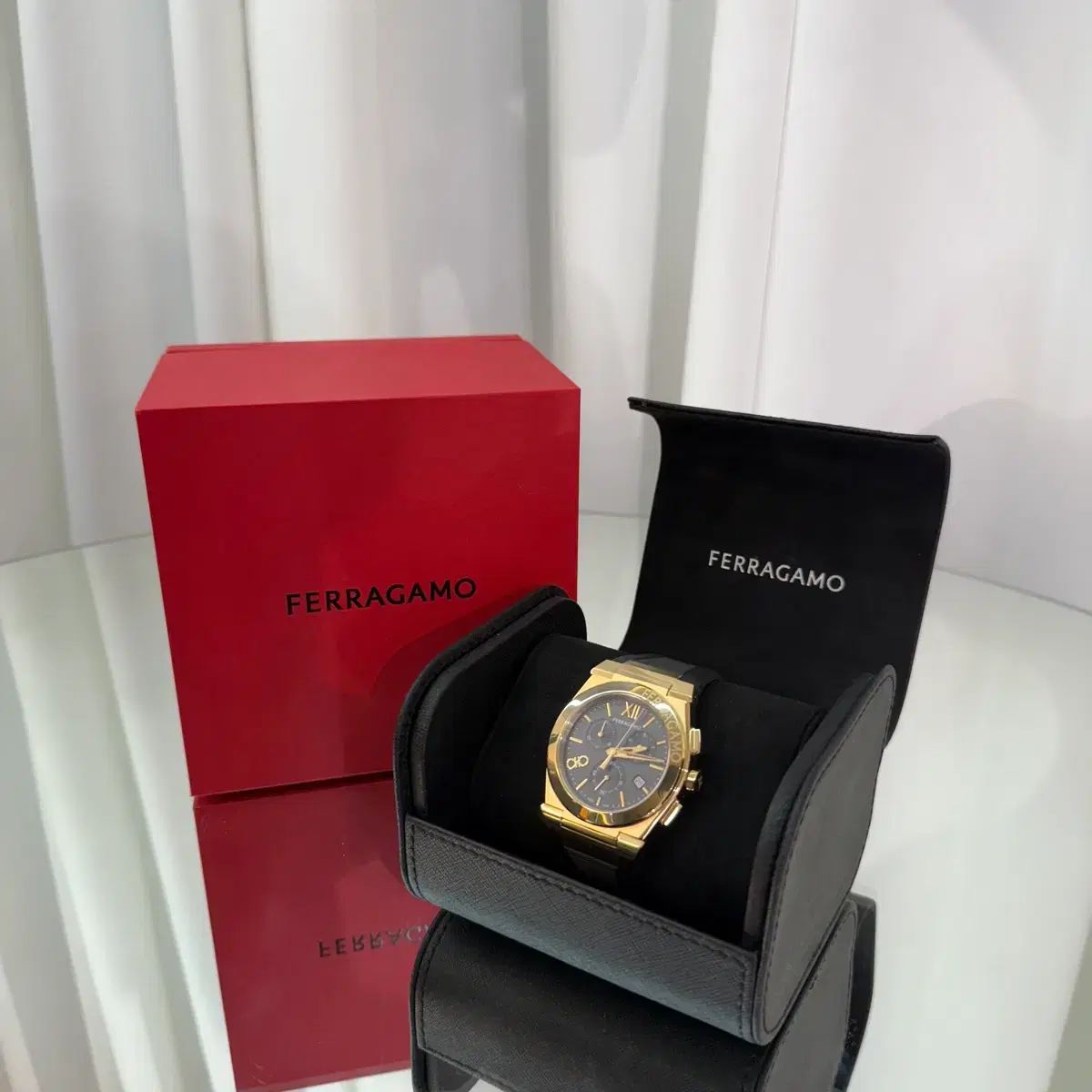 25年 保証書 プレゼント用 フェラガモ ベガ クロノ クオーツ 時計