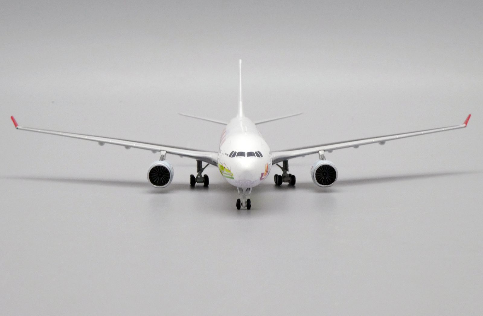  Jcwings 香港ドラゴン航空 A 330 300 B HWG 1 400 航空機 ヘリコプター 模型 プラモデル