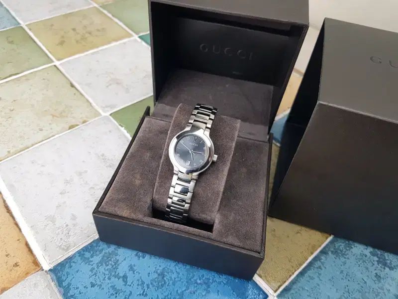 グッチ 8900 L レディース 腕時計