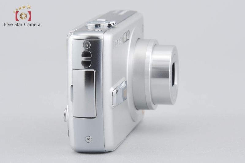 Panasonic Lumix® DMC-FX50 (Silver) 7.2-megapixel digital camera 