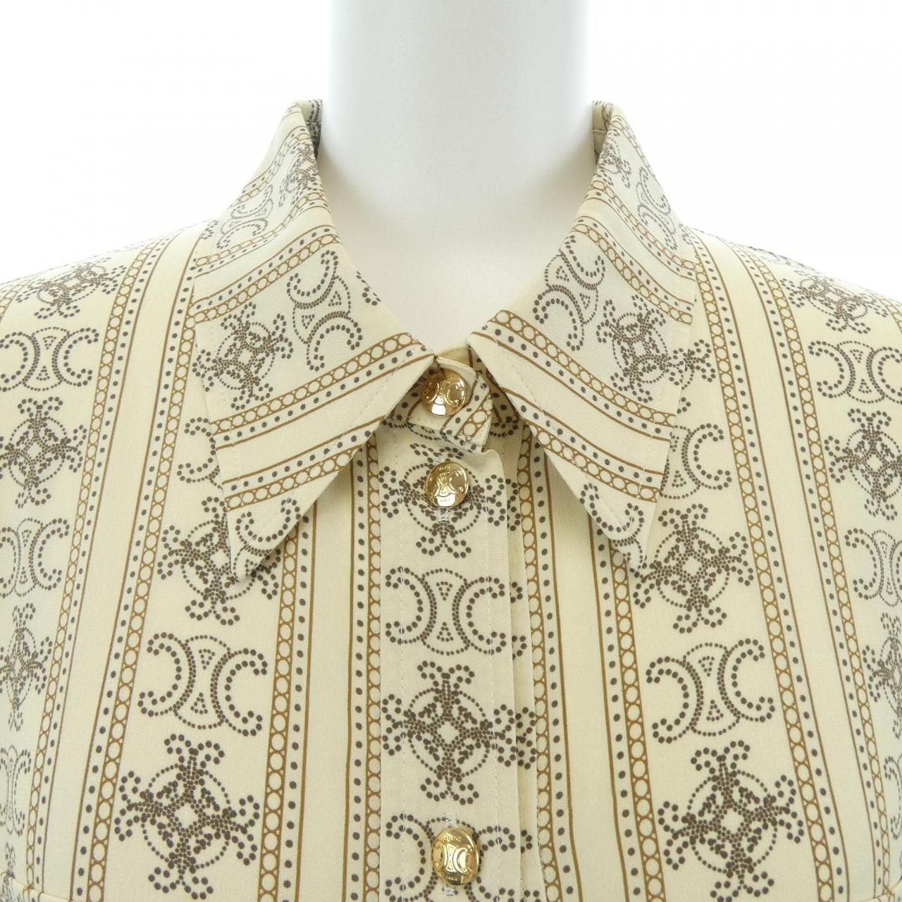 トリオンフ TRIOMPH