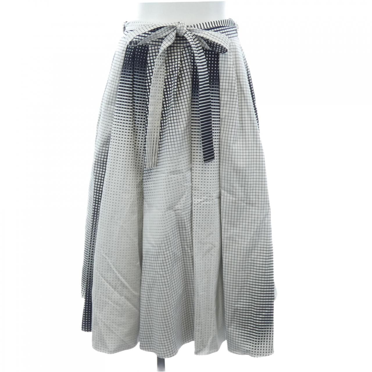 プラダ PRADA P 146 SG S 211 1 YIR スカート