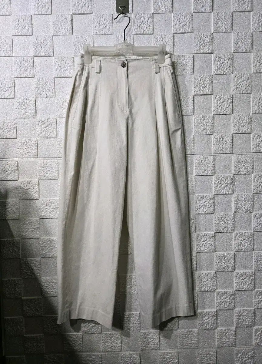the プリーツ ワイド パンツ 21年