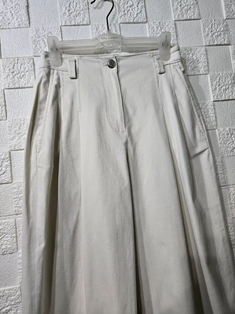 プリーツ ワイド