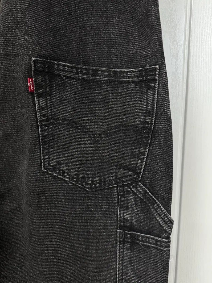 リーバイス ブラック デニム オーバーオール - メルカリ