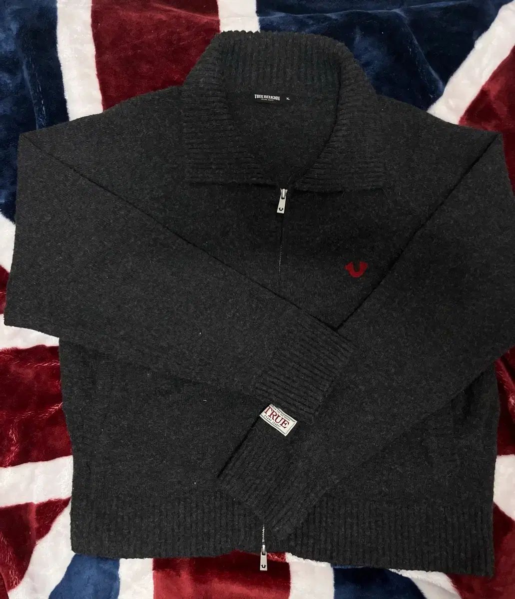 トゥルーレリジョン ニットカーディガン ジップアップ 105