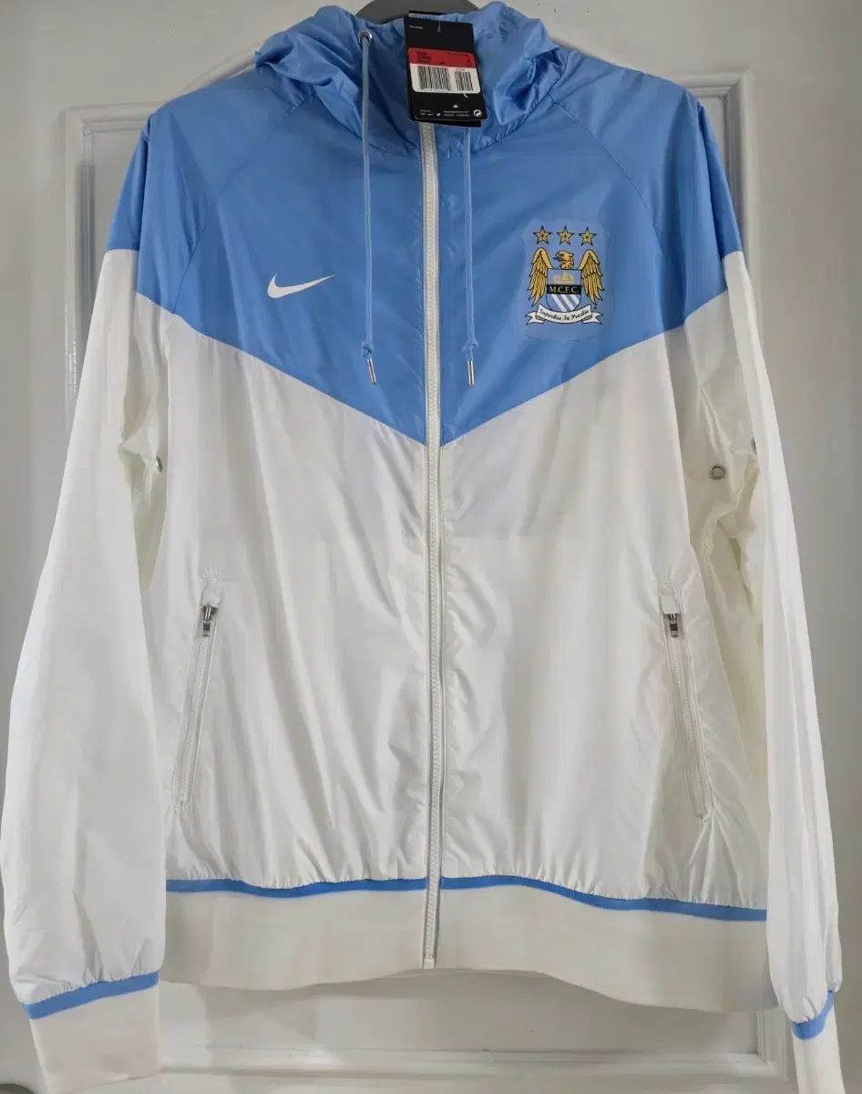 海外 L 15 16 マンチェスターシティ ウィンドランナー トラックジャケット