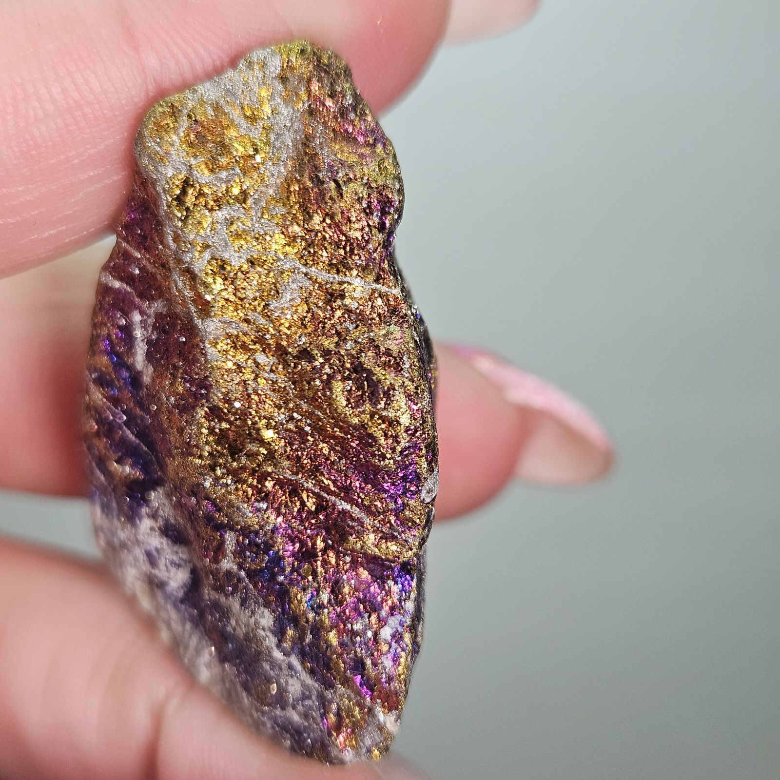 チャルコパイライト✨原石✨ - メルカリ