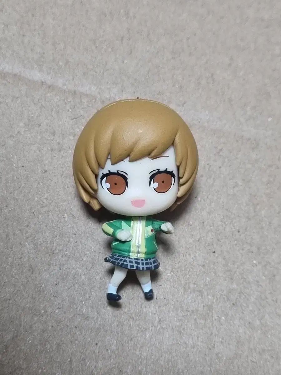 ペルソナ4 佐藤 菜々子 フィギュア キーホルダー ストラップ - メルカリ