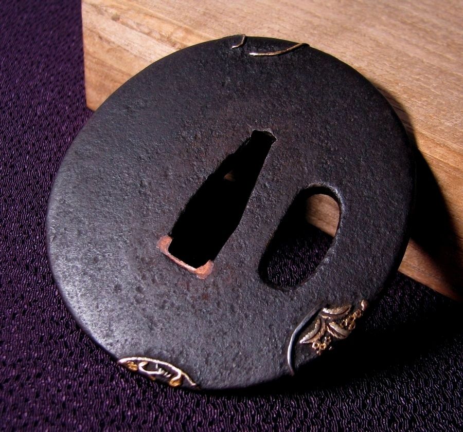 時代武具 鉄地鍔 金銀象嵌色絵 四君子の図 桐箱付 江戸時代/26a007