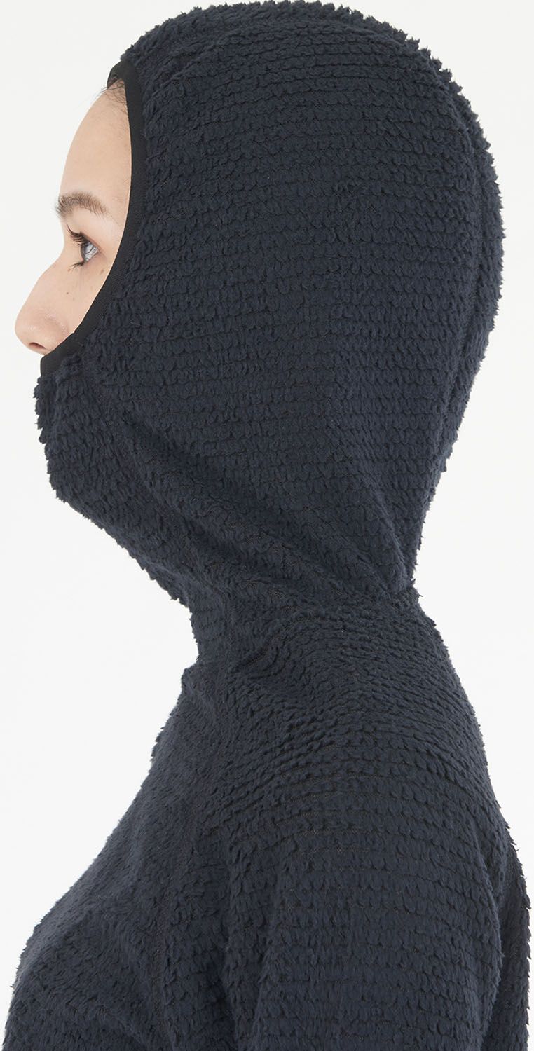 アウトドア THROUGH