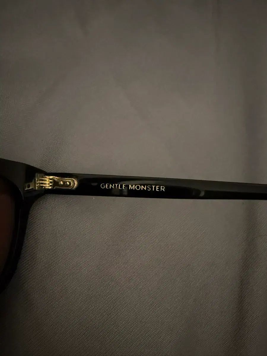 サウスサイド レッドティント