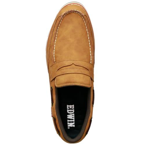 革靴 スニーカー