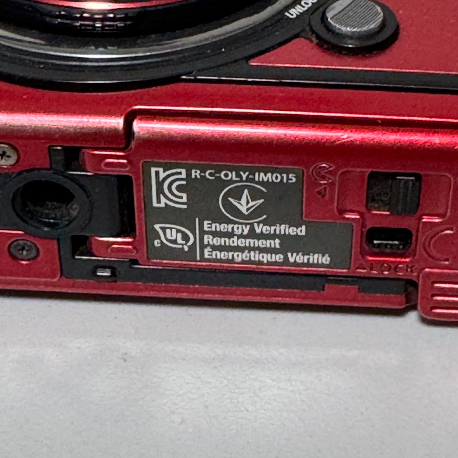 OLYMPUS Tough TG-6 レッド 防水 防塵 耐衝撃 アウトドア 水中撮影