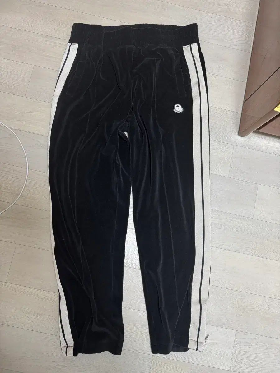 MONCLER モンクレール 팜エンジェルズ ツアーベルベット トレーナー ズボン