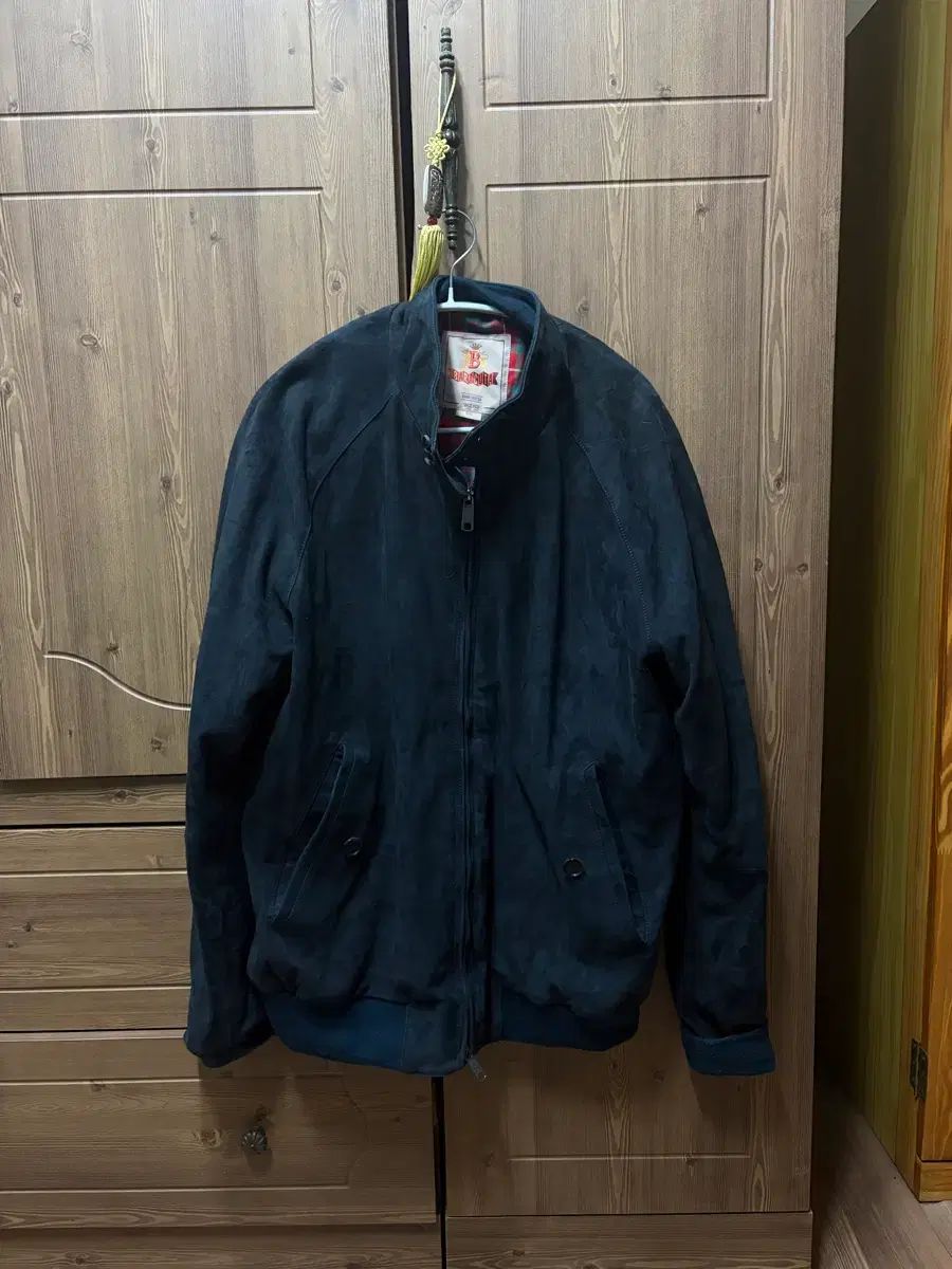 44 クータ G 9 スウェード ネイビー