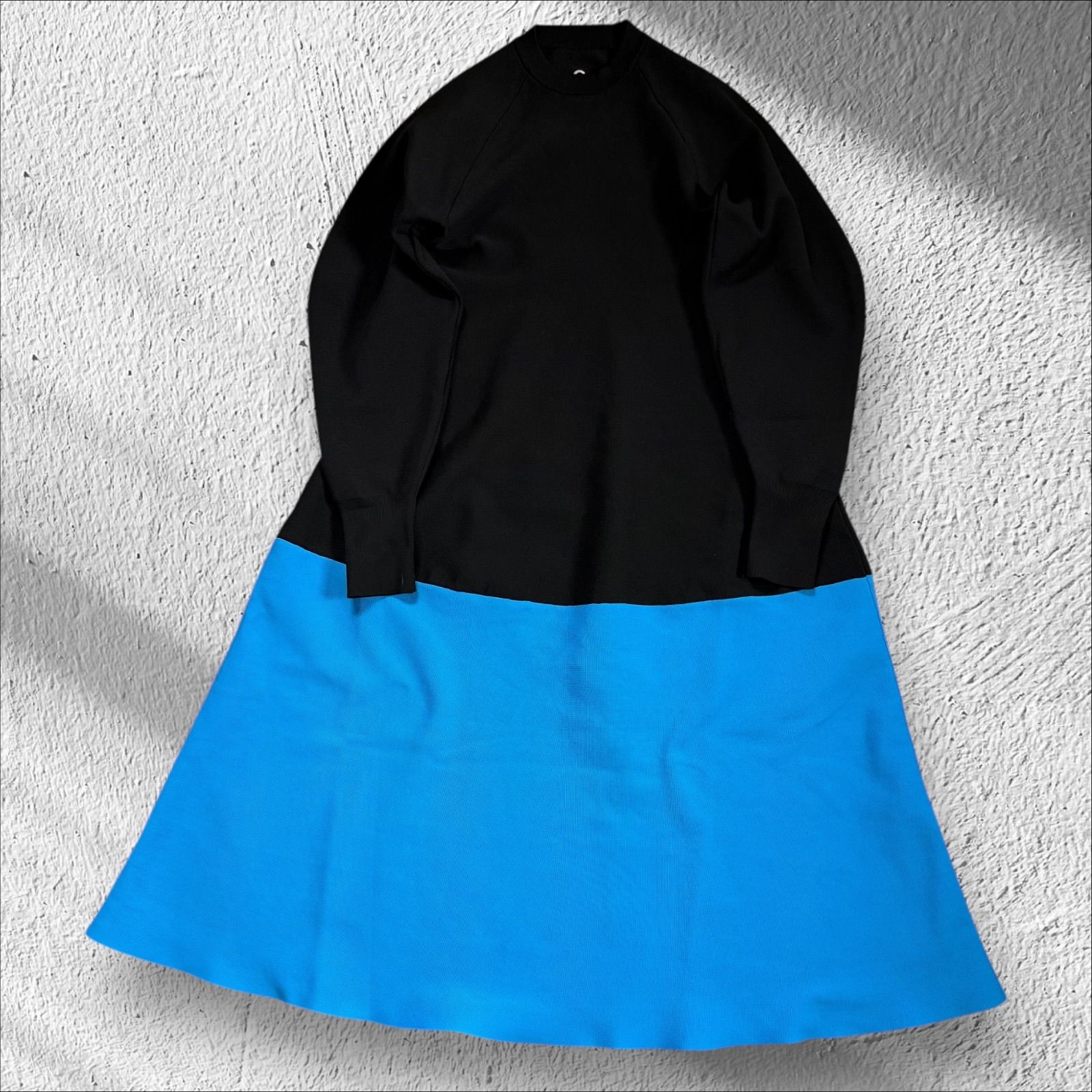 OMMO オーエムエムオー ロングワンピース 長袖 マキシ丈 バイカラー ブラック フリーサイズ