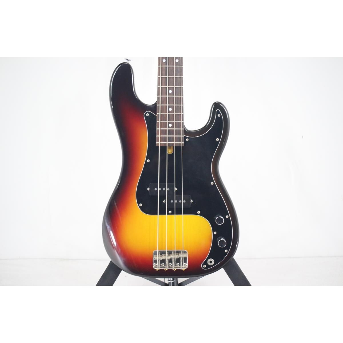 ＢＡＣＣＨＵＳ ＷＯＯＤＬＩＮＥ Ｐ ＣＬＡＳＳＩＣ