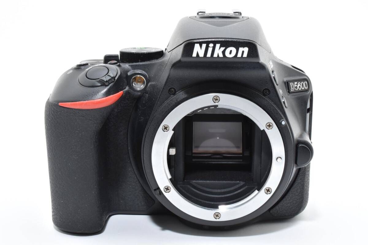 ニコン Nikon D 5600 ボディ L 21 6337