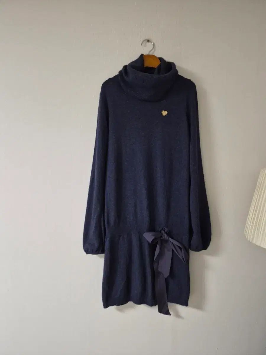 MOSCHINO カシミア混 ネイビー タートルネック リボン ニット ONE PIECE