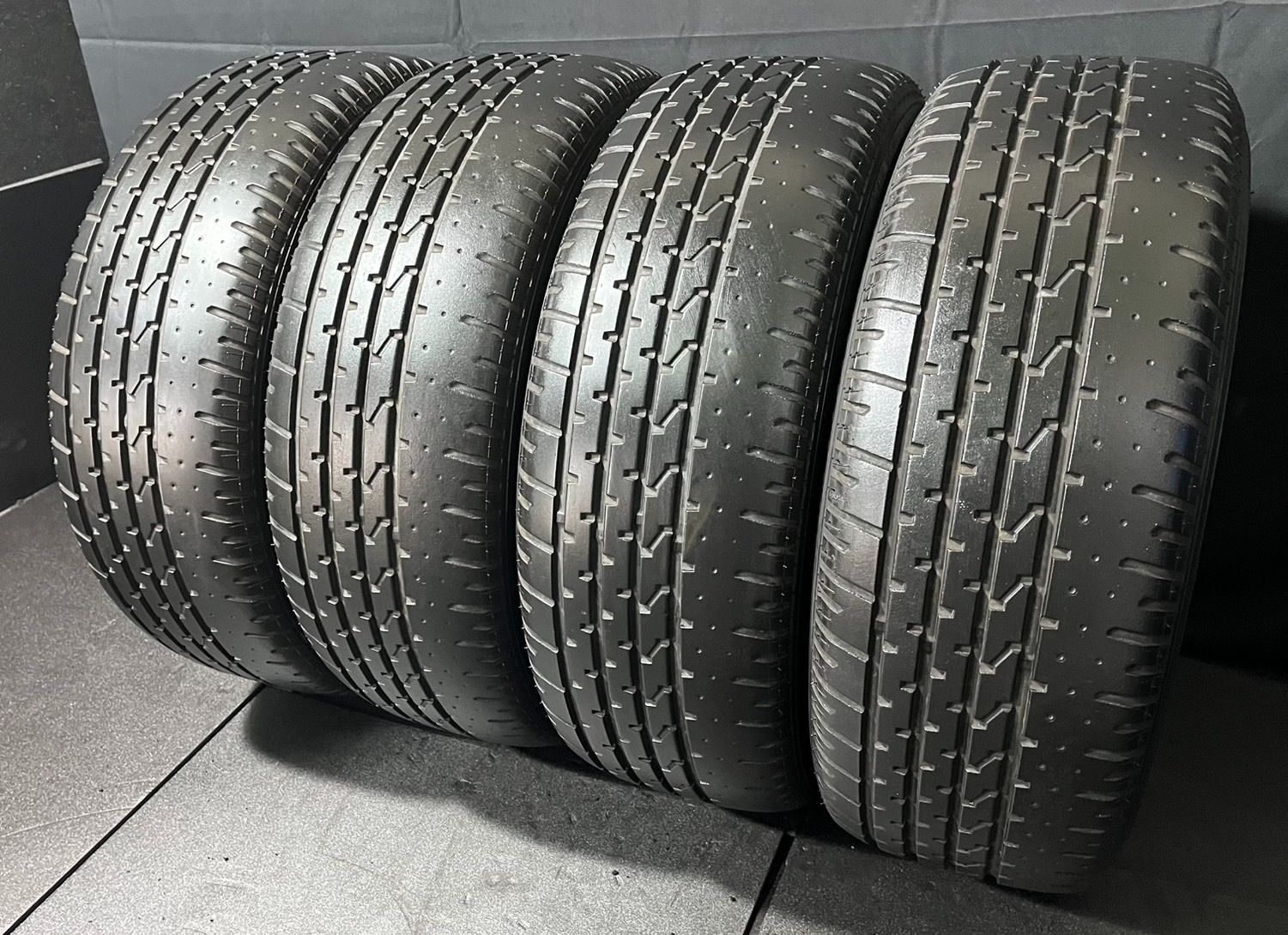 2025年製 約7 3～8分山 ヨコハマ アドバン ADVAN STEEL BELTED RADIAL HF TYPE D 205 60 R 15 4本 h_969