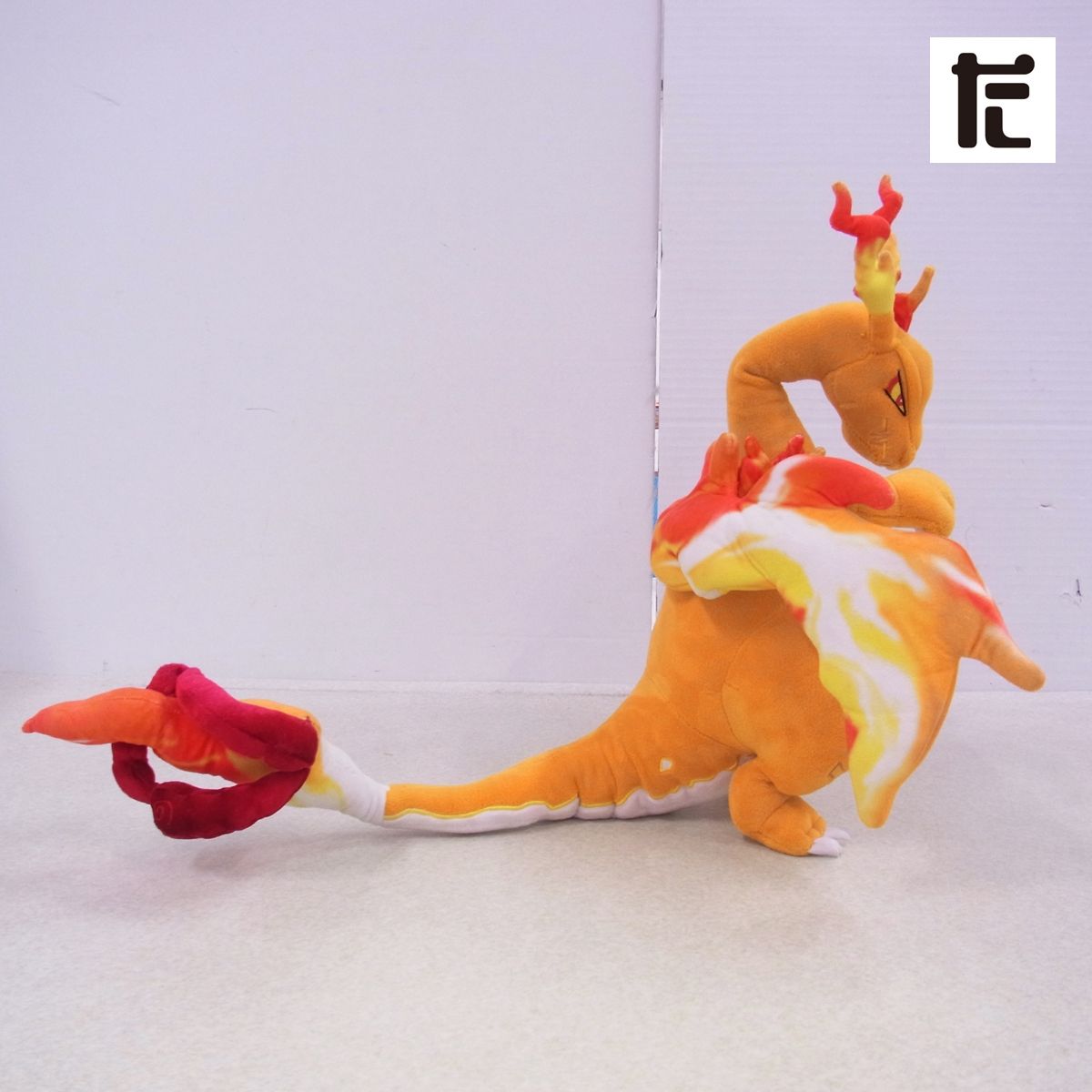 ポケモンセンター リザードン キョダイマックスのすがた ぬいぐるみ