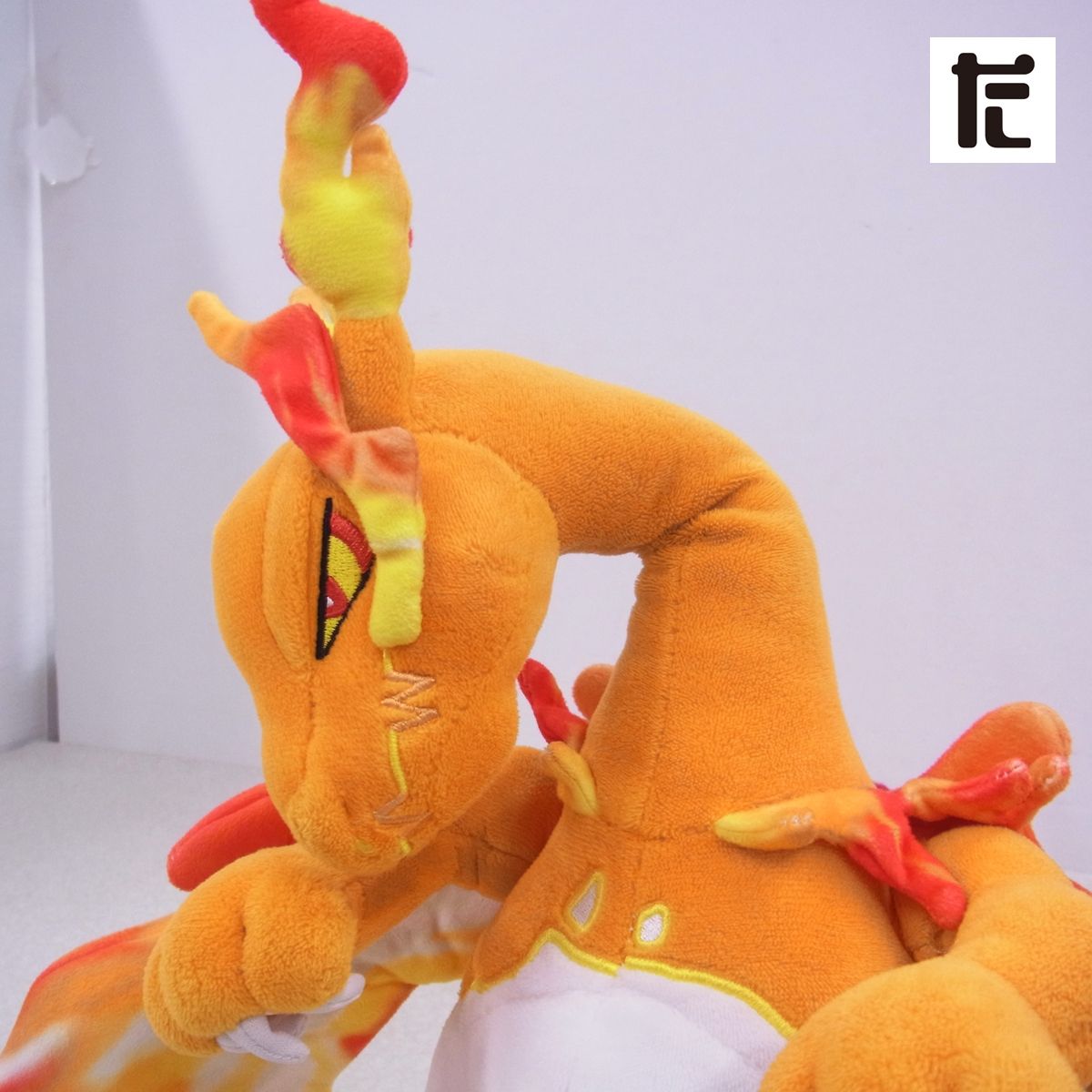 ポケモンセンター リザードン キョダイマックスのすがた ぬいぐるみ