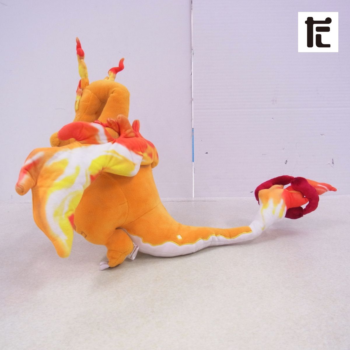 ポケモンセンター リザードン キョダイマックスのすがた ぬいぐるみ