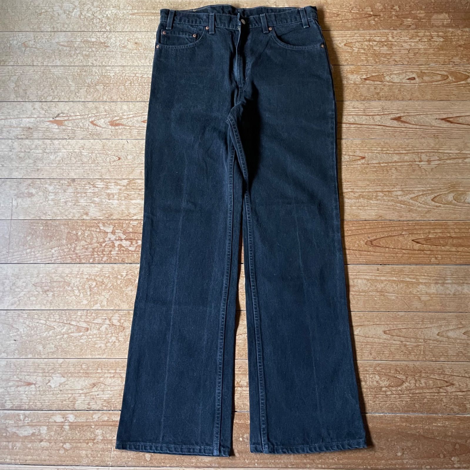 90 s Levi 517 Black denim pants. 古着 リーバイス ブラックデニム ブーツカット フ 黒 W 36