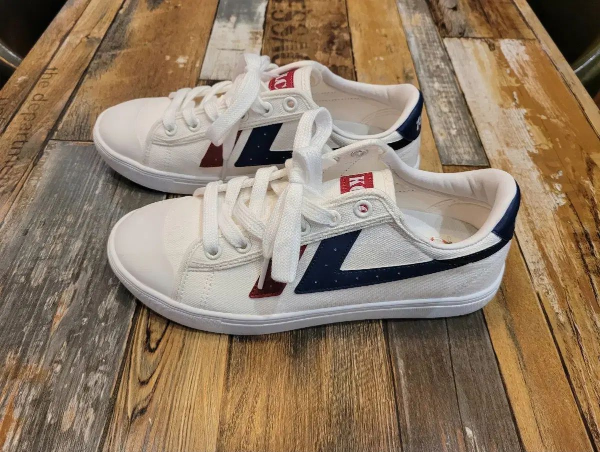  レディース コルカ 1992 アルベールビル スニーカー 250 mm スニーカー 靴