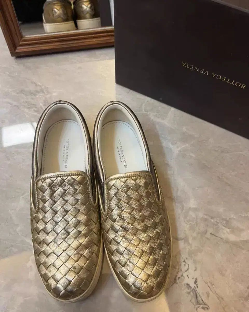 ボッテガ ヴェネタ GOLD スニーカー スリッポン 35