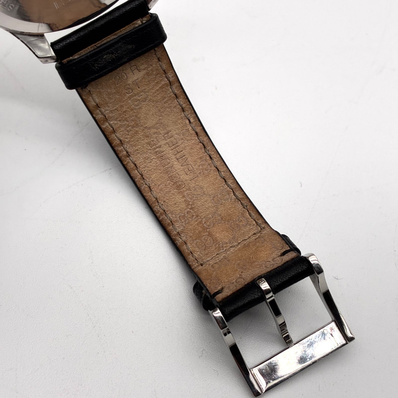  稼働品 GUCCI グッチ 腕時計 メンズ GG 12 Pダイヤ ジルコニア ディアマンテ シマレザー 黒 126 3 ステンレス 腕時計(クォーツ) 腕時計(アナログ)