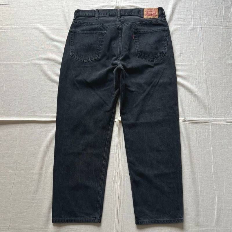 archive アーカイブ古着 MADE IN LESOTHO レソト製 Levi s 550 後染めブラック 黒 リラックスフィット＆テーパード ジッパーフライデニム ジーンズ W 40 L 32 ビッグサイズ 赤タブ ボタン裏3405 ストリート Y 2 K