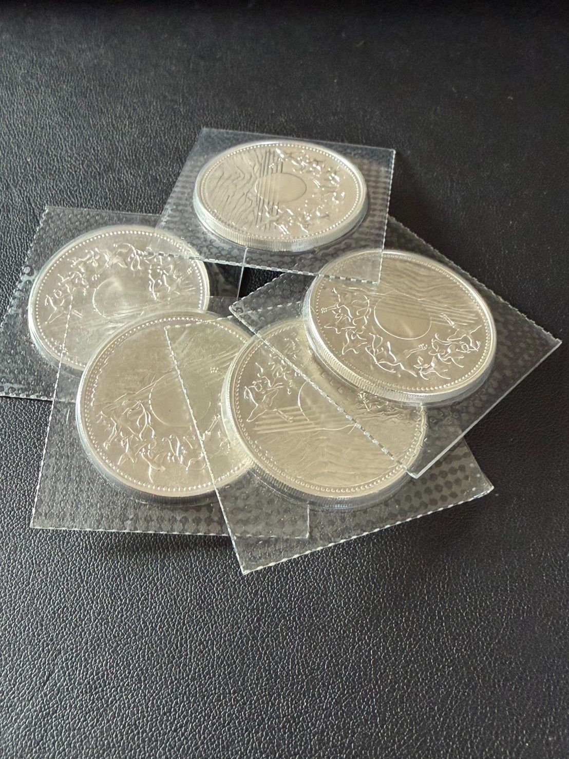 天皇陛下御在位六十年記念メダル