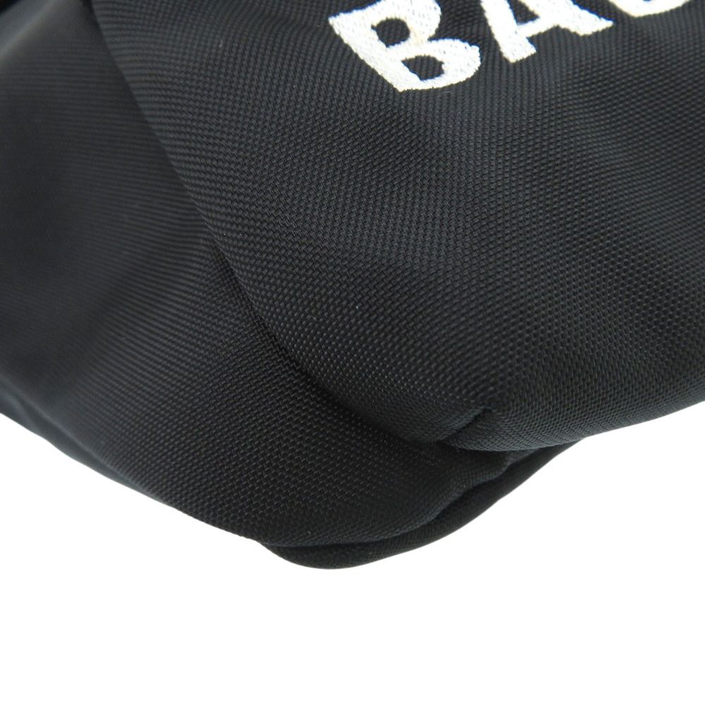 美品 バレンシアガ ウィール ロゴ ボディバッグ 533009 ナイロン