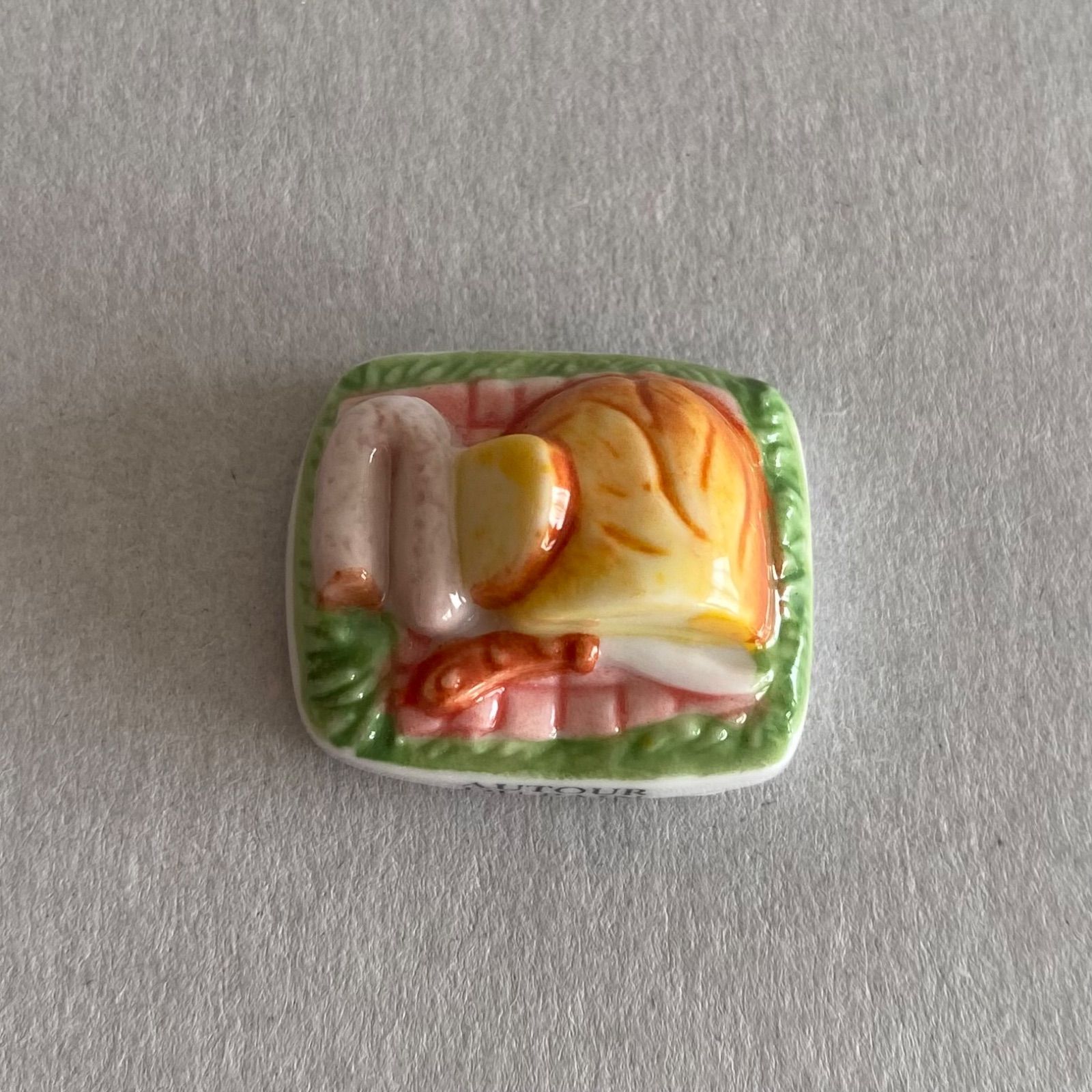 職人のパンのフェーヴ② フランス雑貨　ミニチュア　陶器 職人のパンのフェーヴ② フランス雑貨 ミニチュア 陶器 フェーヴ販売