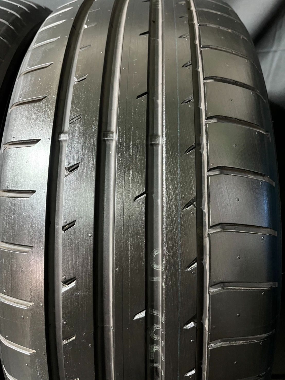  うっすらイボ 製 約9 9分山 トーヨータイヤ TOYO TIRES プロクセス PROXES SPORT 235 50 R 20 4本 h_984 20インチ サマータイヤ ノーマルタイヤ