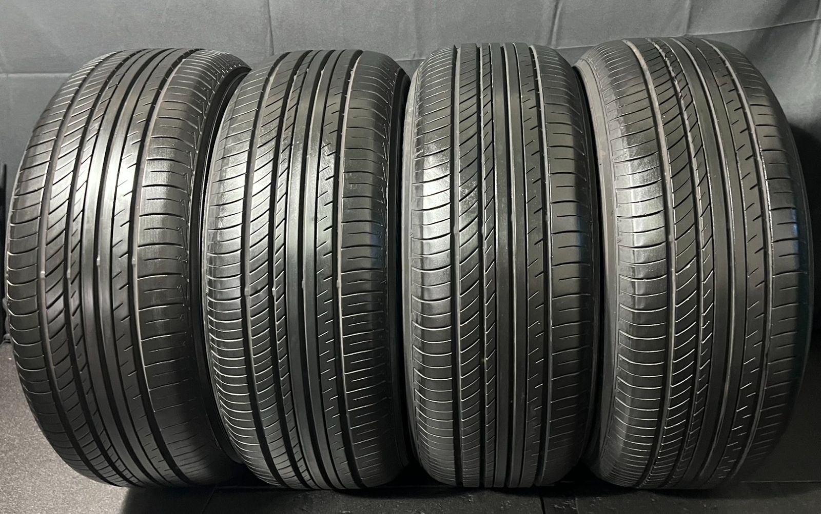 2025年製 約8 7～9分山 ヨコハマ アドバン ADVANdB V 552 215 55 R 17 4本 h_986