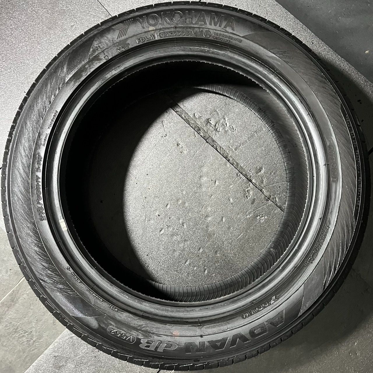  2025年製 約8 7～9分山 ヨコハマ アドバン ADVANdB V 552 215 55 R 17 4本 h_986 17インチ サマータイヤ ノーマルタイヤ