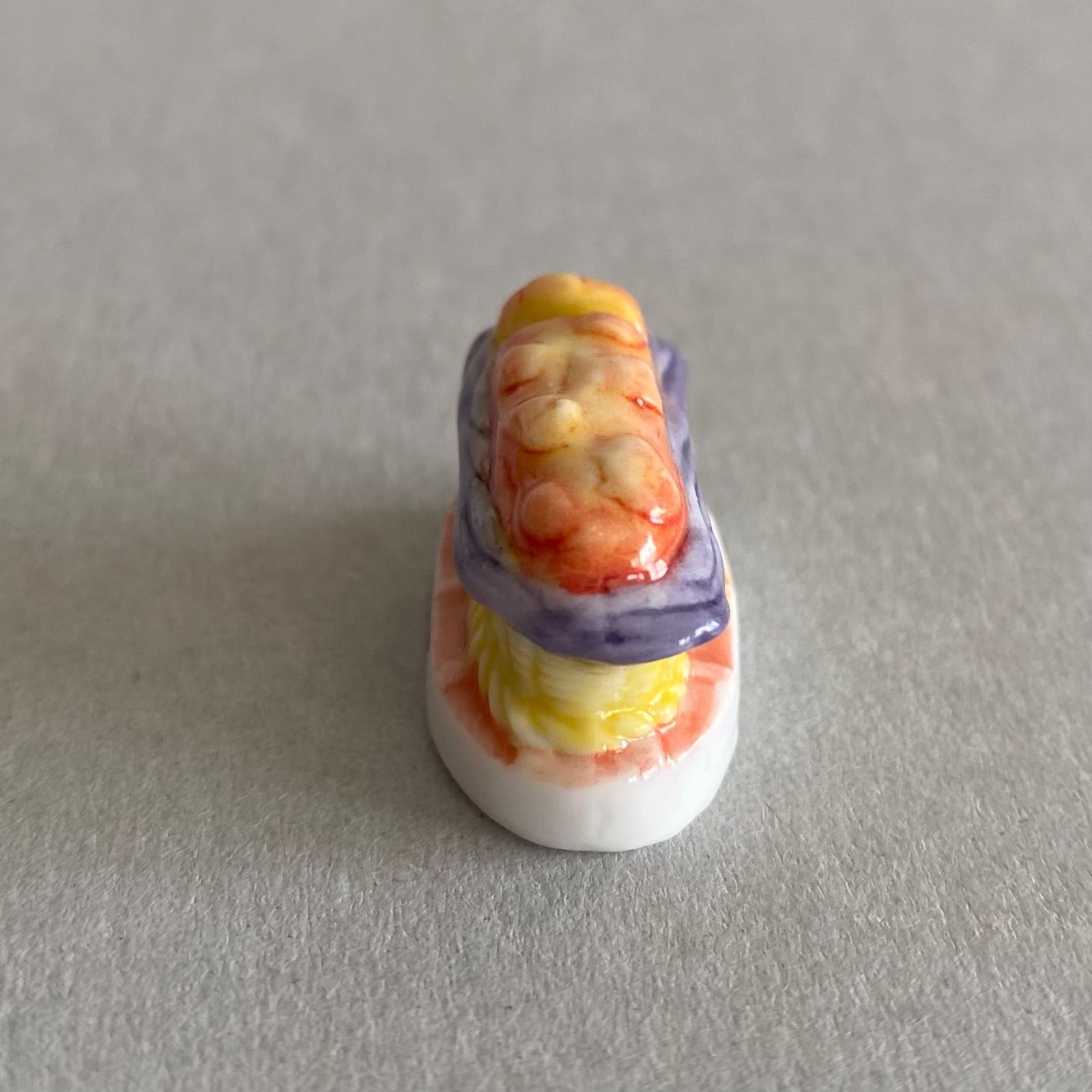 バスケット入りパンのフェーブ／AUTOUR DU PAIN（パンのまわりで