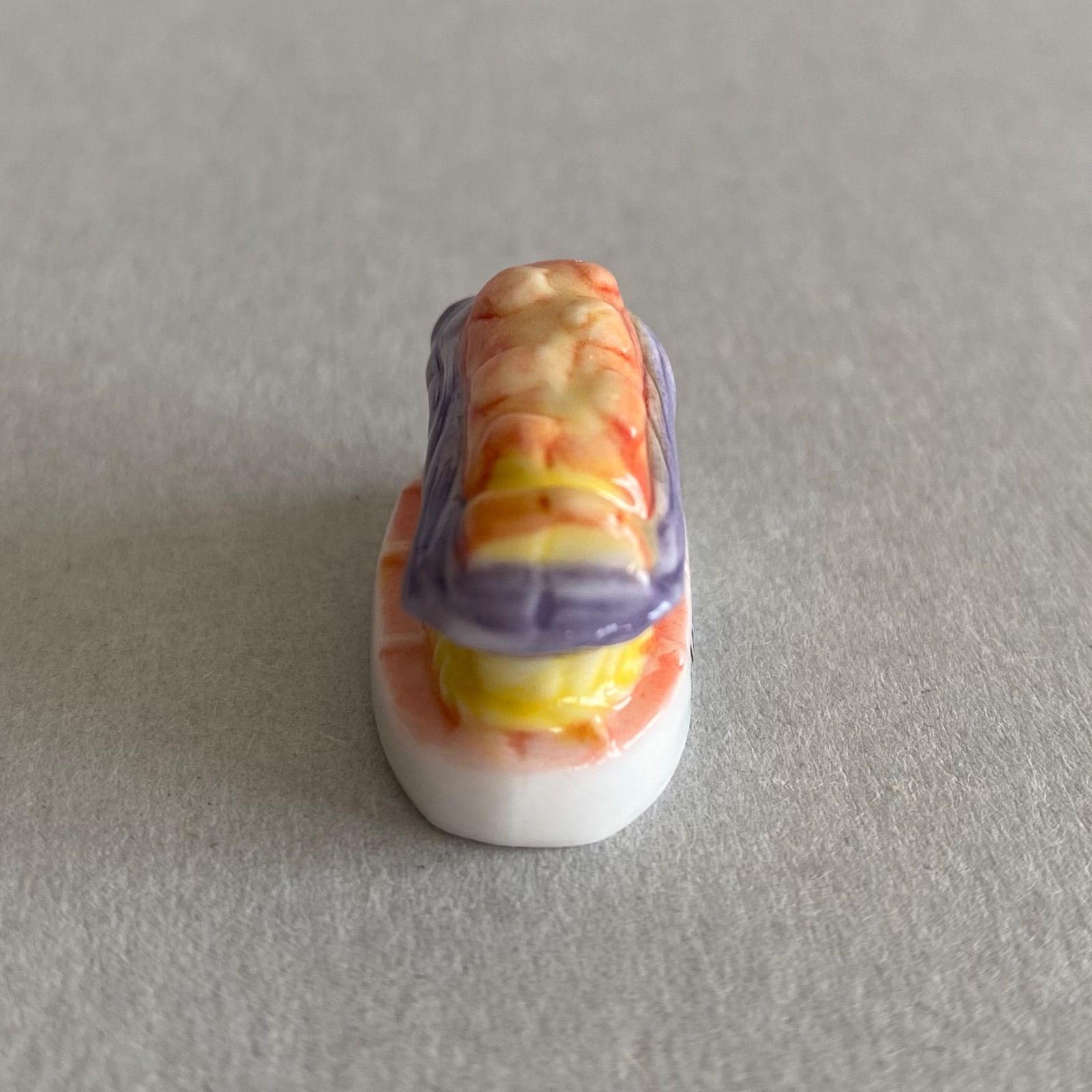 バスケット入りパンのフェーブ／AUTOUR DU PAIN（パンのまわりで