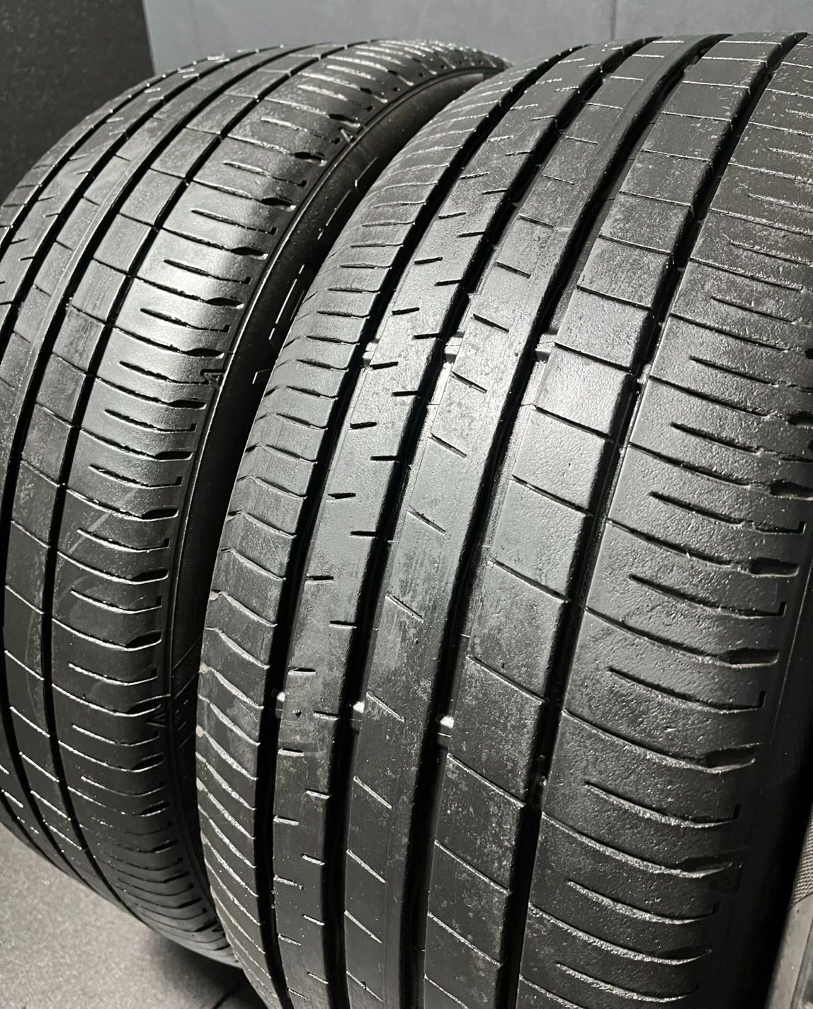 2023年製 約8.2～8.5分山 ダンロップ DUNLOP ビューロ VEURO VE304 225